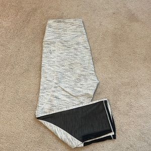 ETHOS leggings